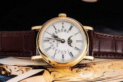 百達翡麗手表表把的保養(yǎng)方法