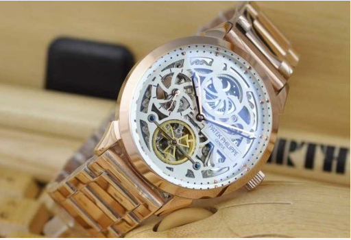 表殼及表鏈的精飾(圖) 表殼及表鏈的精飾(圖)